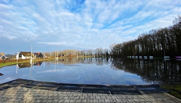 Schaatsen of niet schaatsen op natuurijs, dat is de vraag