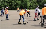 Skatehockey clinics basisscholen in volle gang
